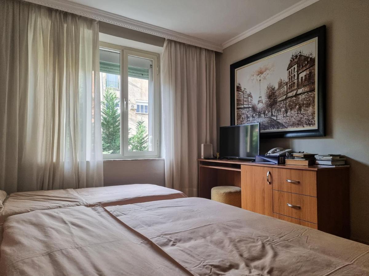 Tirana Center Cozy Apartment 외부 사진